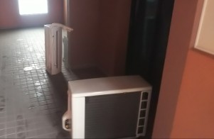 2022年TOSHIBA RAS-G221ARBK エアコン古河市引き取り可能) 2022年TOSHIBA RAS-G221ARBK エアコン古河市引き取り可能